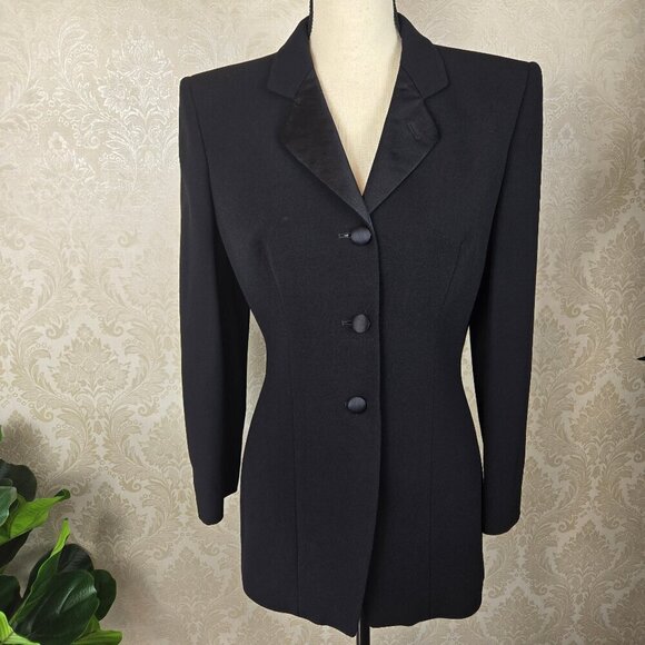 Giorgio Armani Black Label Womens Black Tuxedo Blazer IT 38 US 4 Luxury Designer - Picture 1 of 11